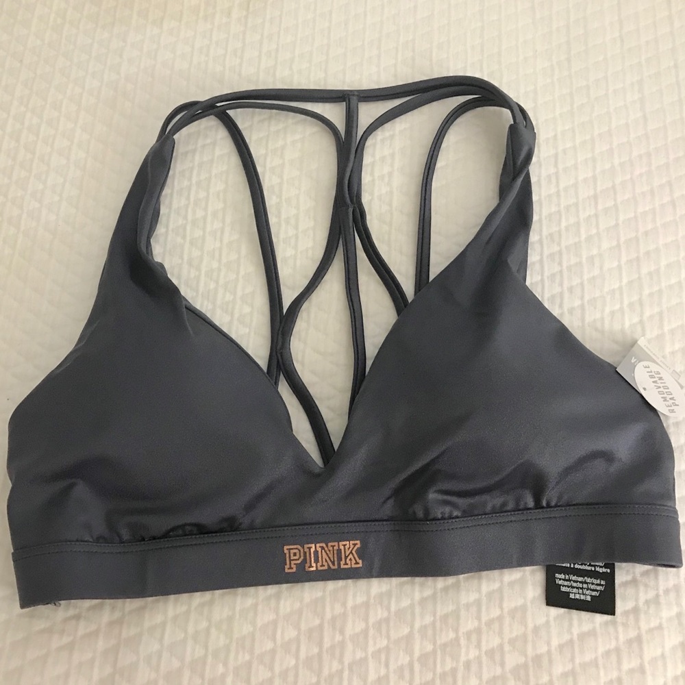 🎀 Victoria’s Secret Sports Bra 🎀